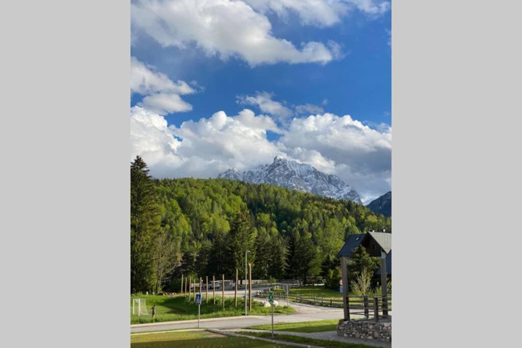 Apartma Rozi Apartment Kranjska Gora Ngoại thất bức ảnh